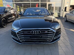 AUDI A8 3.0 TFSI