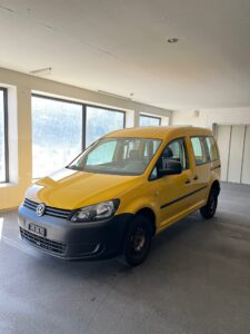 VW Caddy 4Mot. Post