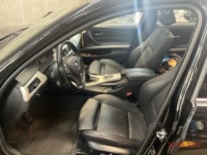 BMW 3er Reihe E90 325xi, 218 PS