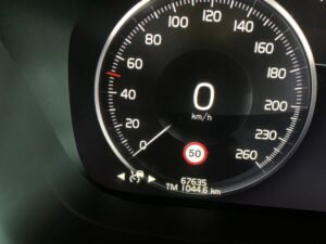 VOLVO XC60 BENZIN Hybrid Modell 2017 – 2022 XC60 T6 eAWD R-Design, 253 PS