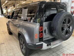 Land Rover Defender 110 2.0 Si4, 300 PS